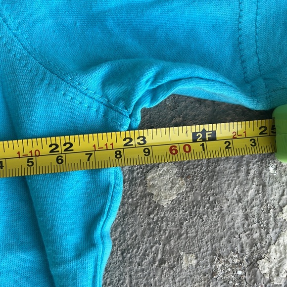 New John Deere baby blue crewneck T-shirt - Picture 9 of 13